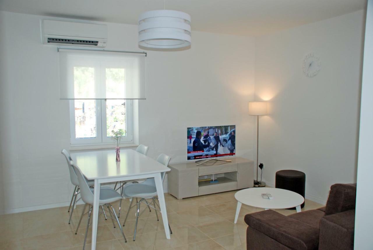 Apartment Bilo 오미스 외부 사진