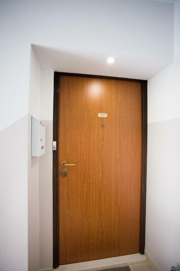 Apartment Bilo 오미스 외부 사진