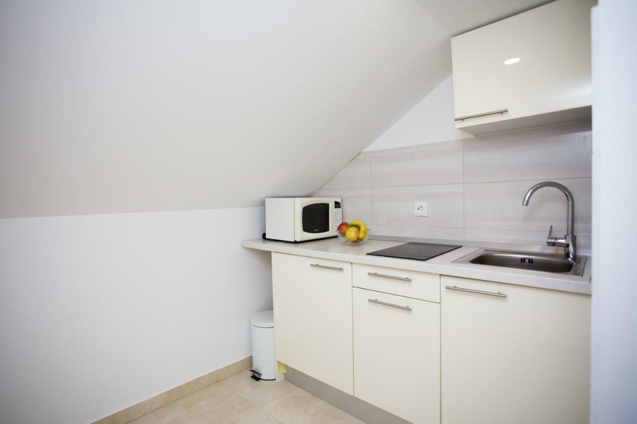 Apartment Bilo 오미스 외부 사진